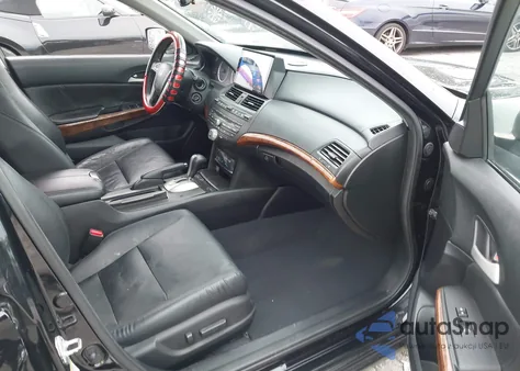 2012 Honda Accord 2.4 Ex-L from USA, damaged, VIN 1HGCP2F8XCA035209